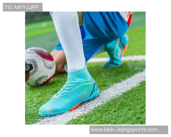 探索碎钉高帮足球鞋的优势与适用场景提升你的球场表现与舒适度