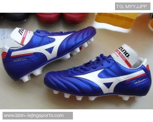 日本足球鞋代购服务全方位解析让你轻松选购心仪鞋款